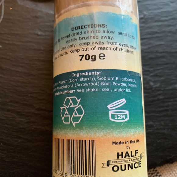 NIB Beach Off Sand Removal Powder - Picture 4 of 6